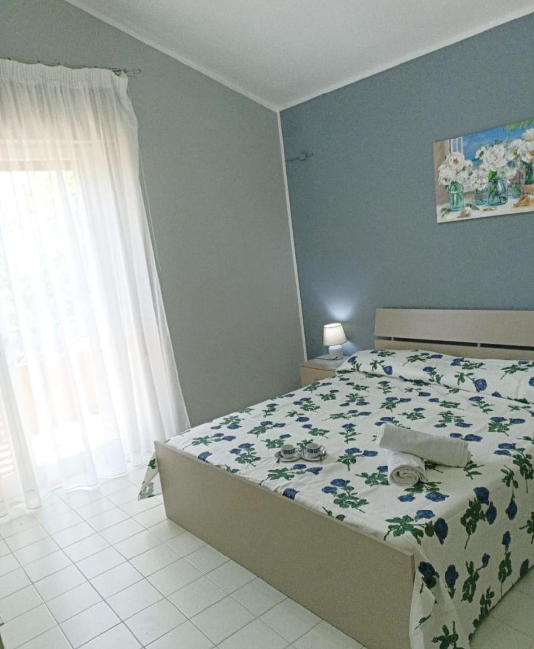 roberto apartments Drapia Esterno foto